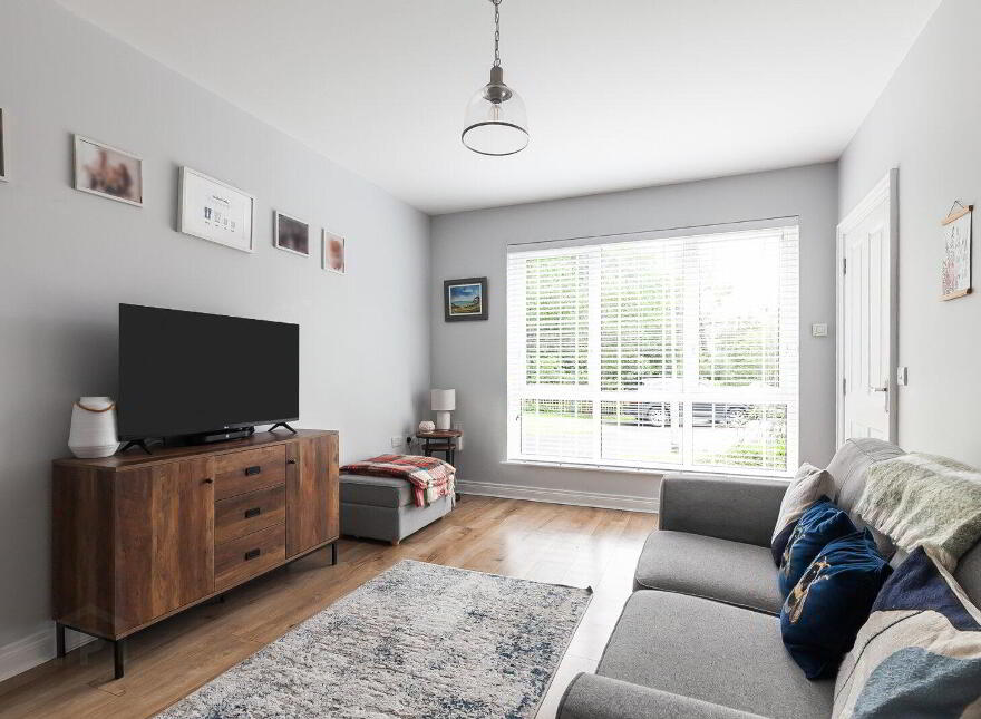 98 Bush Manor, Antrim, BT41 2WH