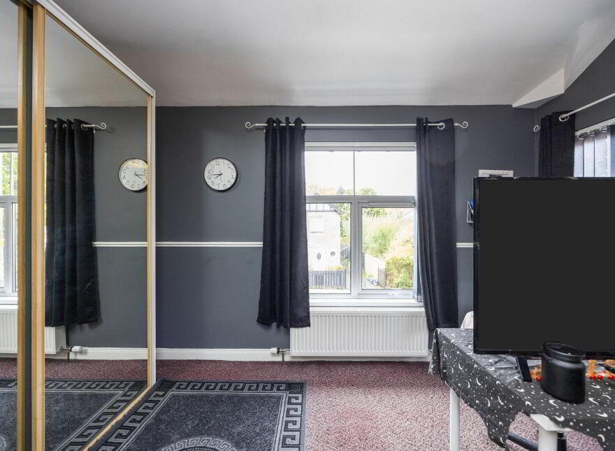 4 Ulster Avenue, Dunmurry, Belfast, BT17 9BN