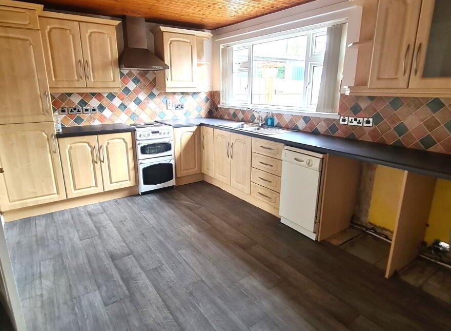 36 Seymour Gardens, Nelson Drive, Waterside, L'Derry, BT47 6ND