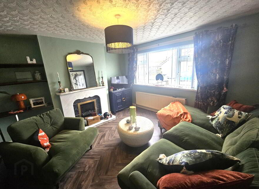 36 Seymour Gardens, Nelson Drive, Waterside, L'Derry, BT47 6ND