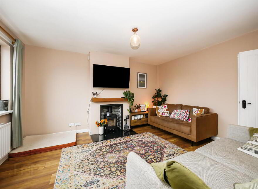 4 Castlecoole Park, Belvoir Park, Belfast, BT8 7BE