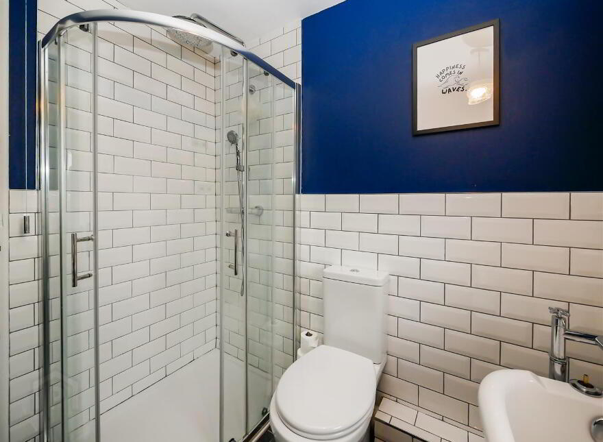 4 Castlecoole Park, Belvoir Park, Belfast, BT8 7BE