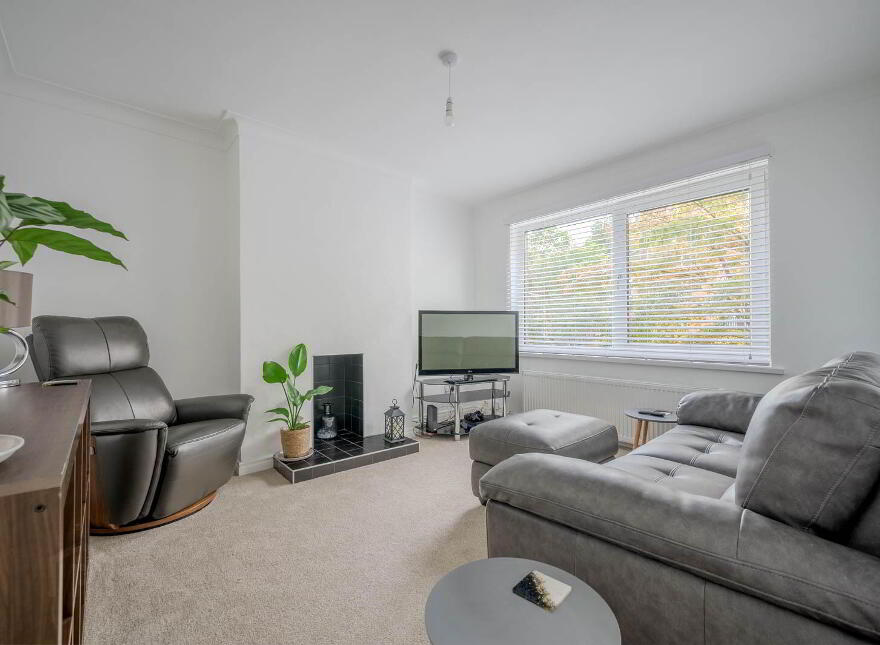 51 Garnerville Park, Belfast, BT4 2NY