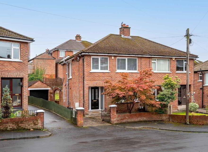 51 Garnerville Park, Belfast, BT4 2NY photo