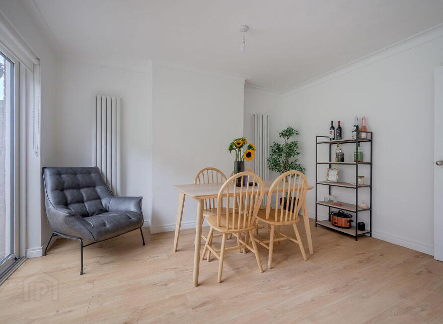 51 Garnerville Park, Belfast, BT4 2NY