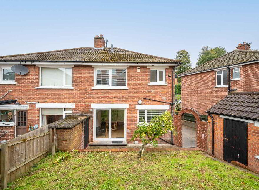 51 Garnerville Park, Belfast, BT4 2NY