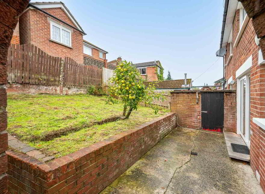 51 Garnerville Park, Belfast, BT4 2NY