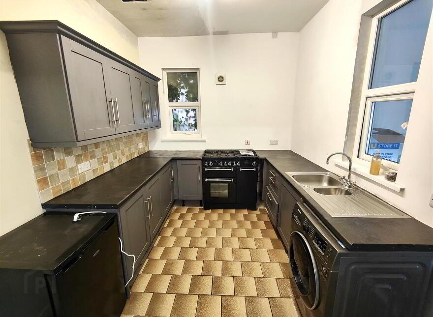 34 Kelvin Parade, Belfast, BT14 6NB