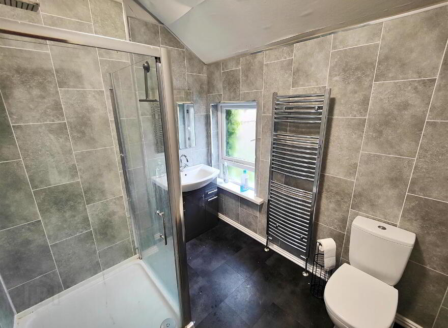 34 Kelvin Parade, Belfast, BT14 6NB