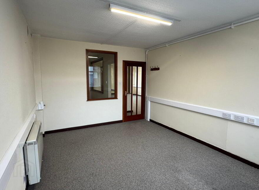 114 Main Street, Larne, BT40 1RG