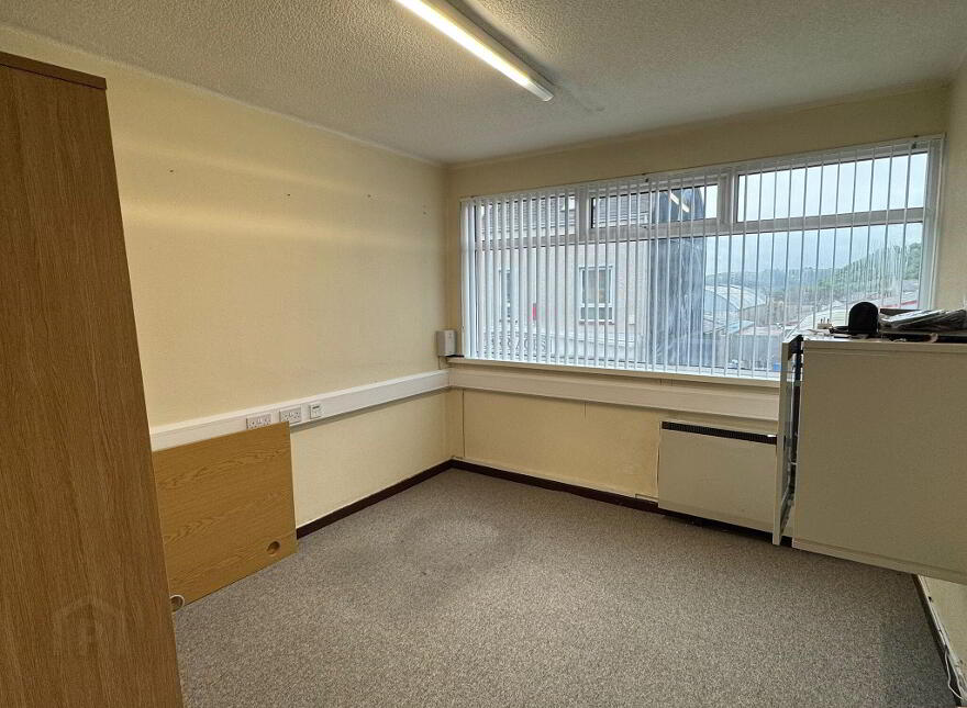 114 Main Street, Larne, BT40 1RG
