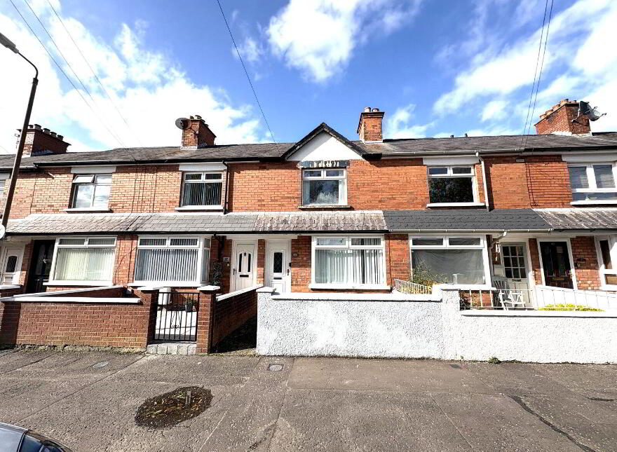 45 Willowfield Drive, Belfast, BT6 8HN photo