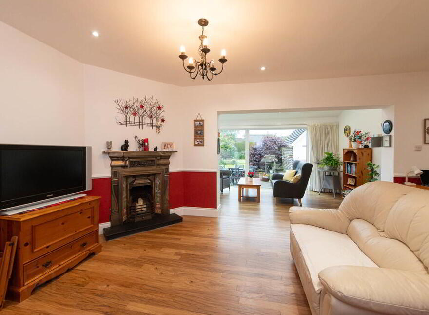 44 Glenkeen Avenue, Jordanstown, Newtownabbey, BT37 0PH