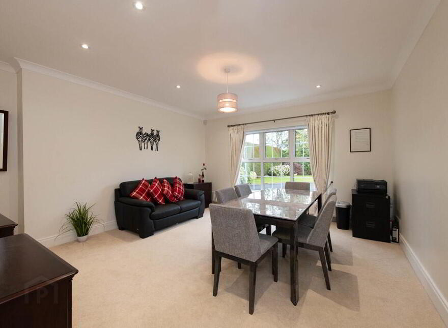 44 Glenkeen Avenue, Jordanstown, Newtownabbey, BT37 0PH