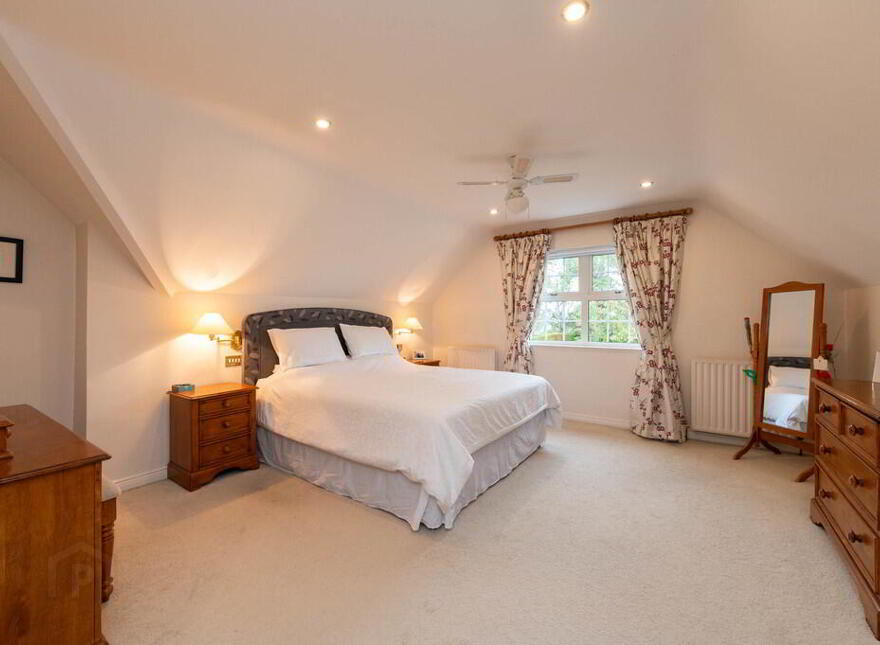 44 Glenkeen Avenue, Jordanstown, Newtownabbey, BT37 0PH
