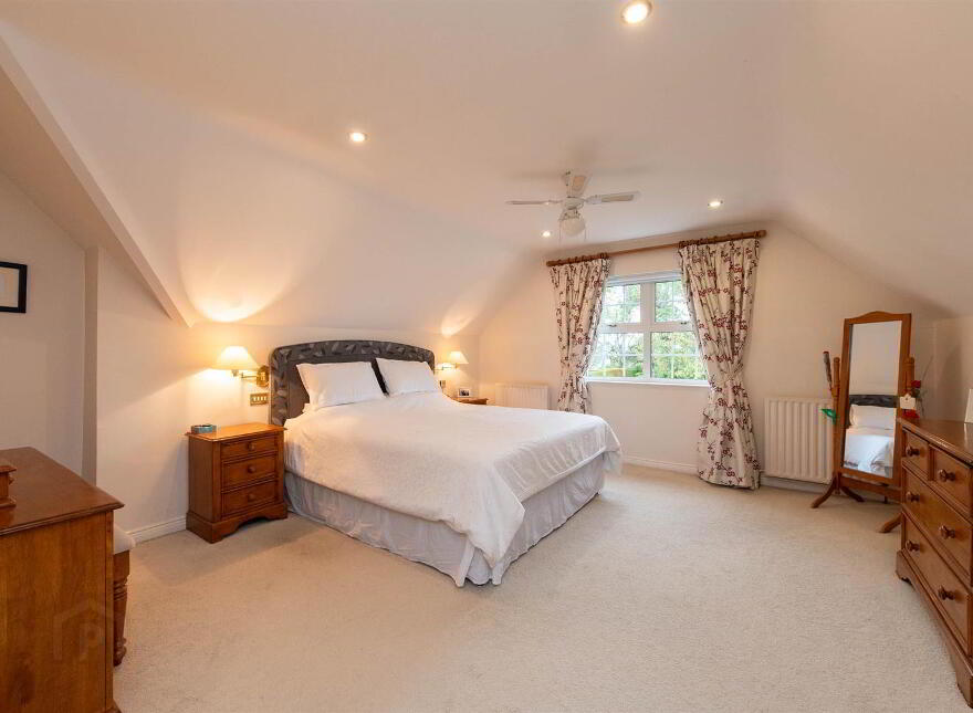 44 Glenkeen Avenue, Jordanstown, Newtownabbey, BT37 0PH