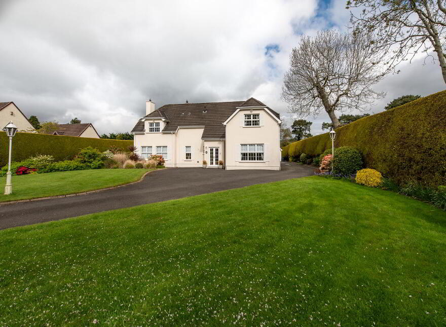 44 Glenkeen Avenue, Jordanstown, Newtownabbey, BT37 0PH