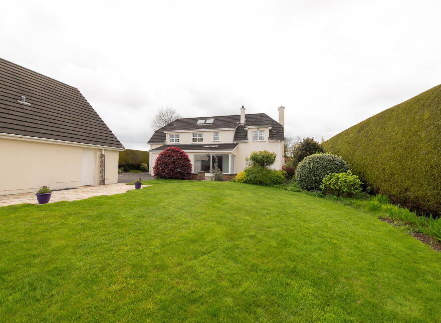 44 Glenkeen Avenue, Jordanstown, Newtownabbey, BT37 0PH