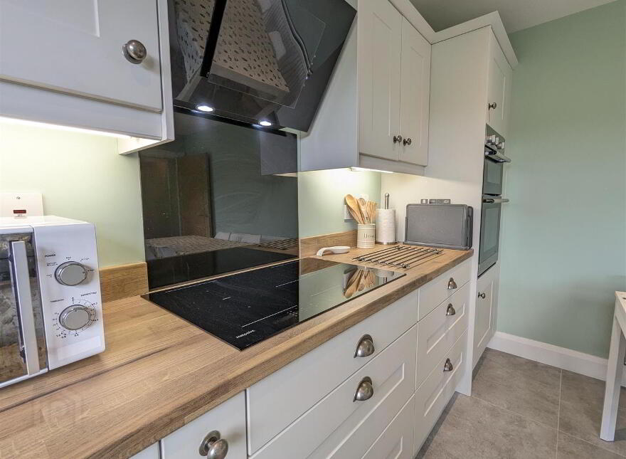 29 Clanbrassil, Newcastle, Down, BT33 0FS