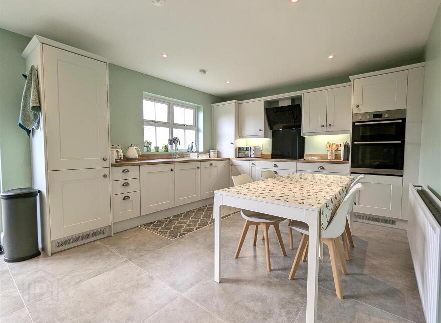 29 Clanbrassil, Newcastle, Down, BT33 0FS