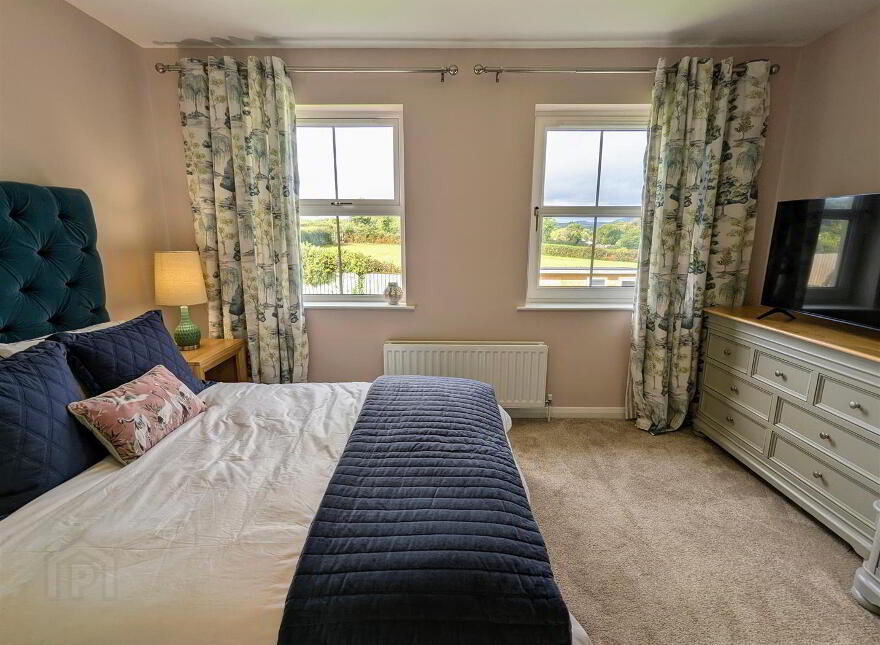 29 Clanbrassil, Newcastle, Down, BT33 0FS