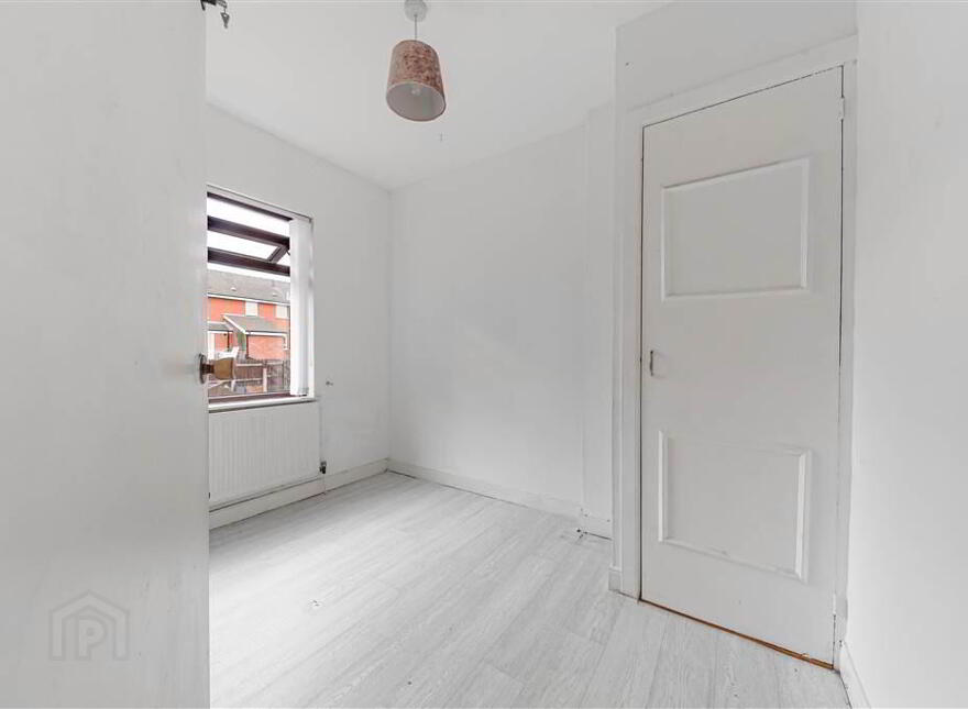 73 Glenbank Drive, Belfast, BT14 8BJ