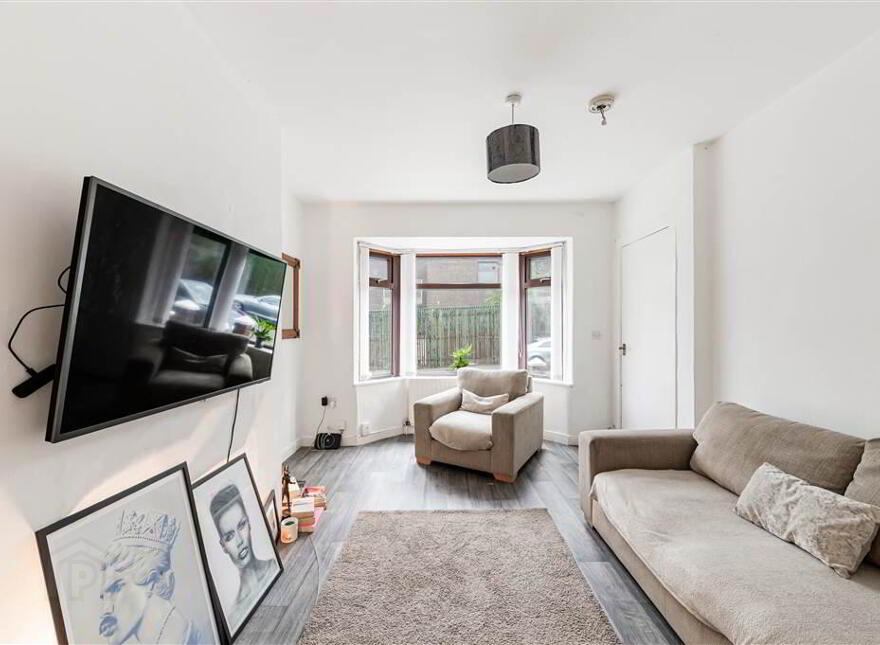 73 Glenbank Drive, Belfast, BT14 8BJ