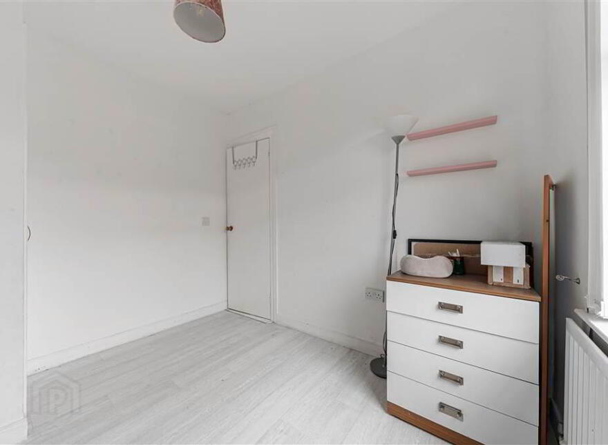 73 Glenbank Drive, Belfast, BT14 8BJ