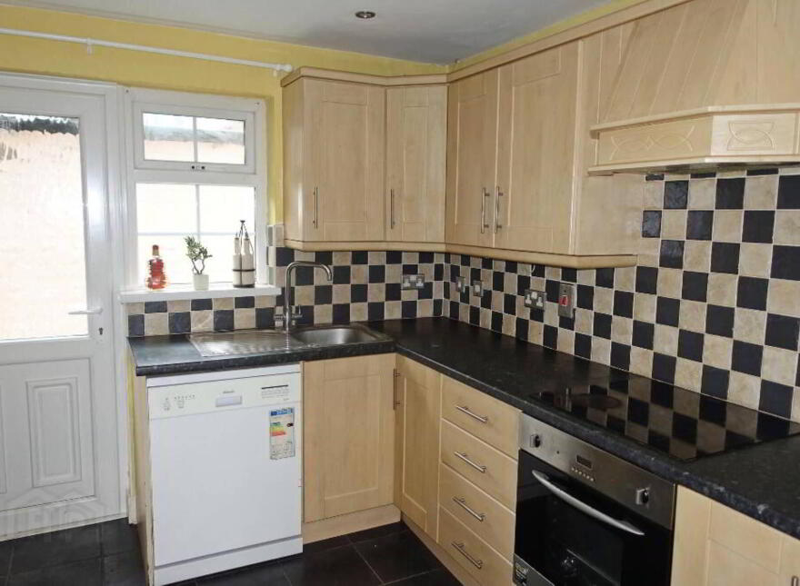 26 Kilmacormick Drive, Enniskillen, BT74 6EP