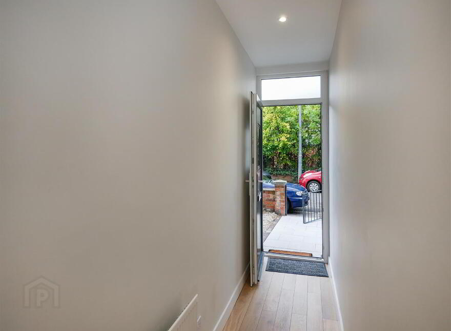 10 Redcar Street, Woodstock Road, Belfast, BT6 9BP
