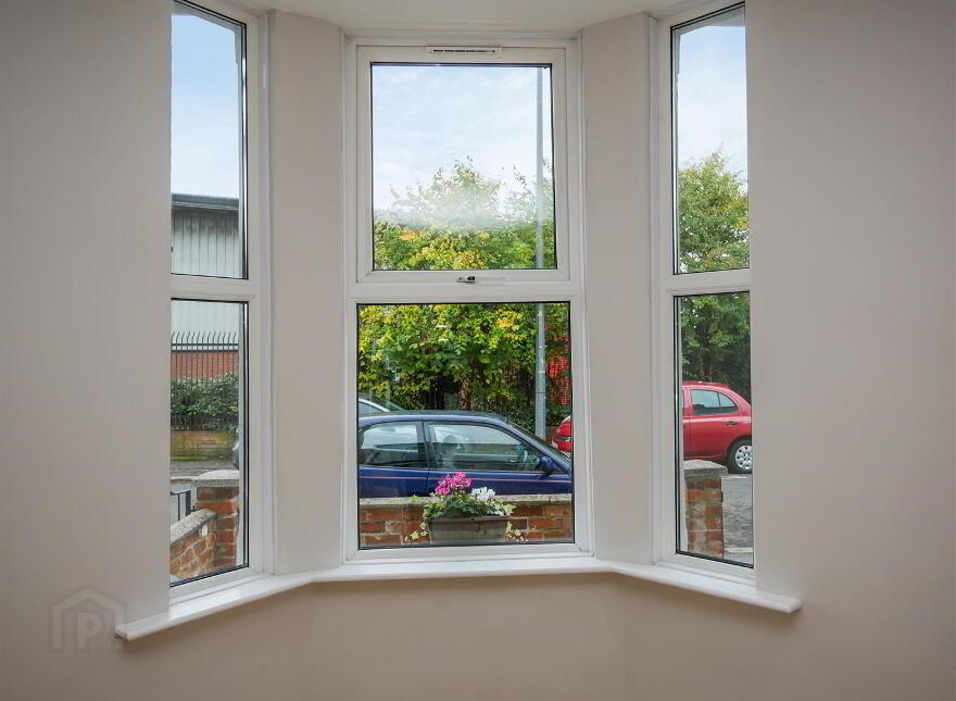 10 Redcar Street, Woodstock Road, Belfast, BT6 9BP