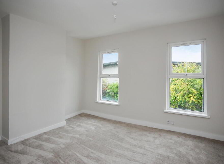 10 Redcar Street, Woodstock Road, Belfast, BT6 9BP