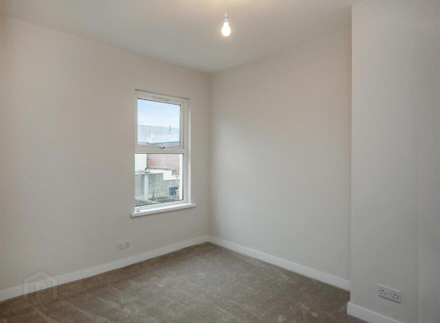 10 Redcar Street, Woodstock Road, Belfast, BT6 9BP