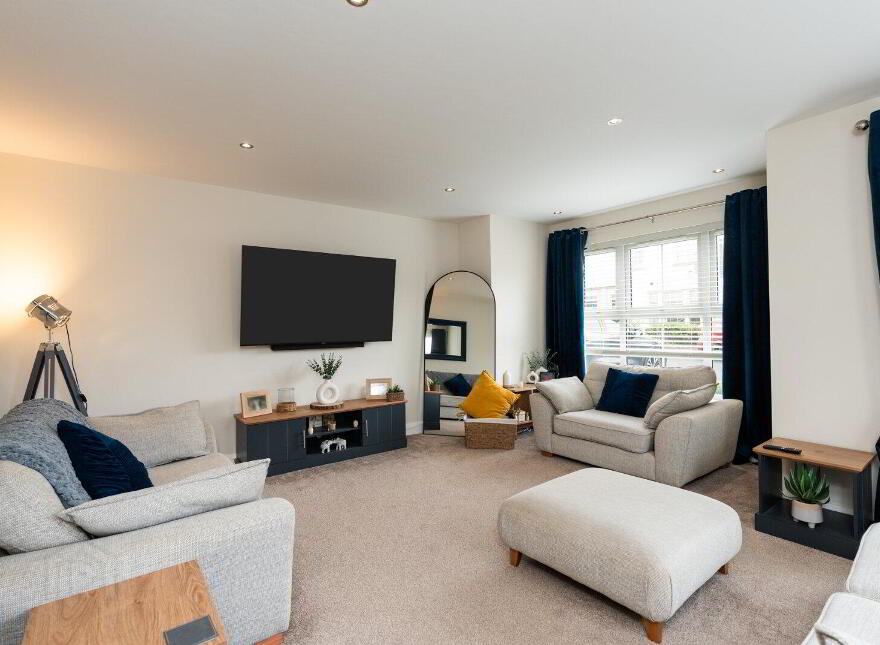 92 The Demesne, Carryduff, Belfast, BT8 8GU