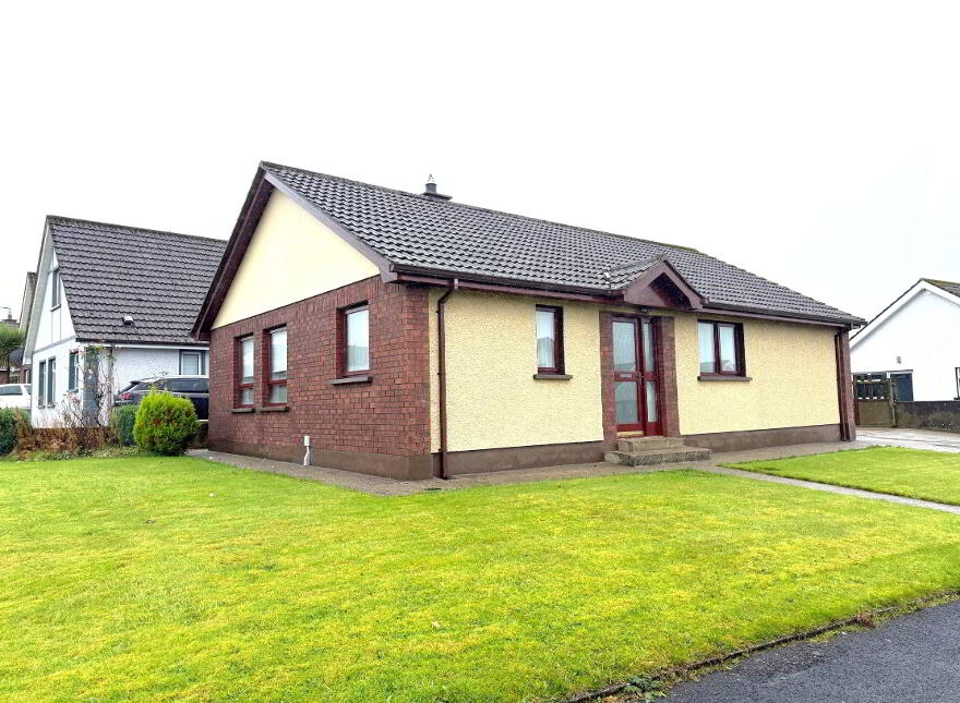 37 Glenroe Park, Dungiven, BT47 4PE photo
