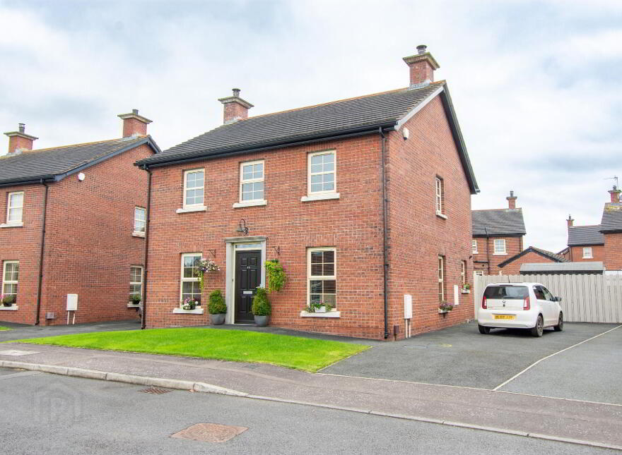 76 Ballynadrone Meadows, Magheralin, BT67 0FY photo