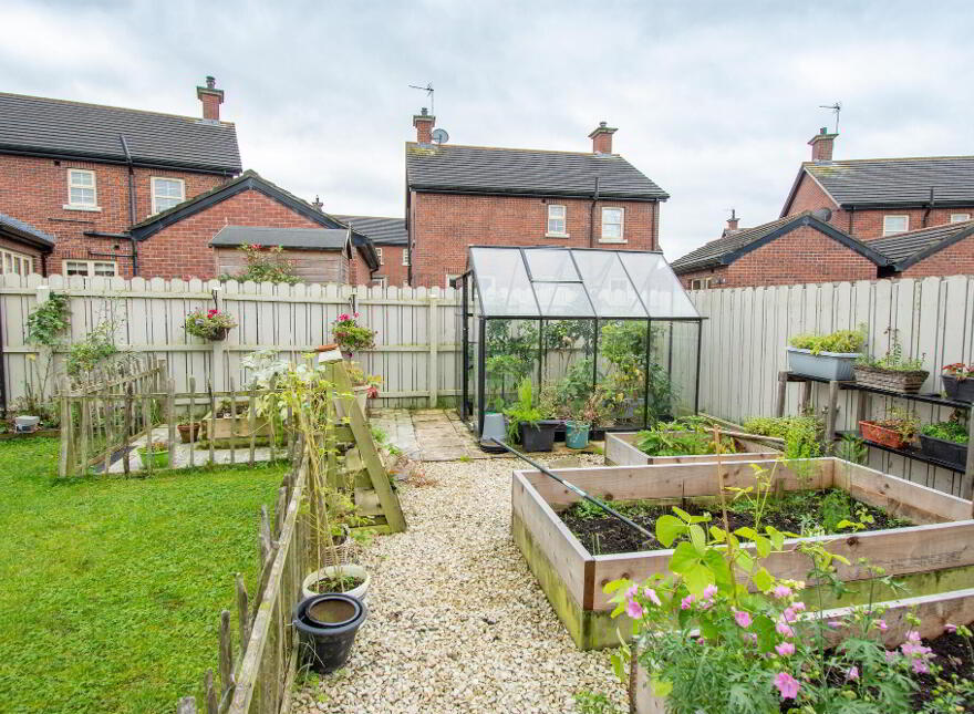 76 Ballynadrone Meadows, Magheralin, BT67 0FY