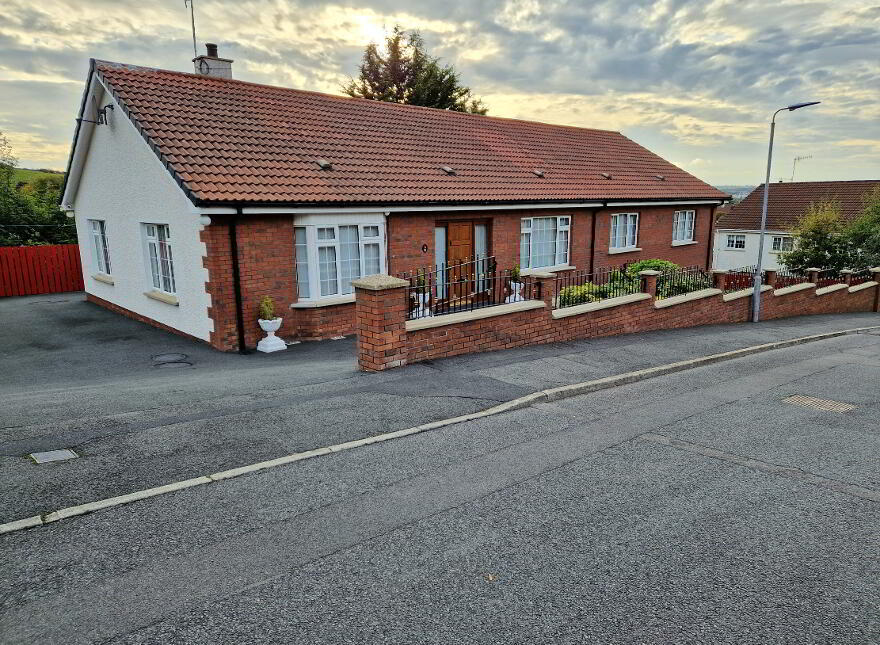 56 Hollywood Grove, Crieve Road, Newry, BT34 1BN photo