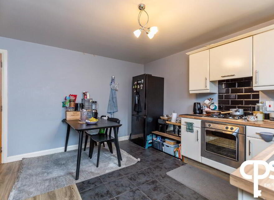 5b Heath Lodge Avenue, Belfast, BT13 3WH