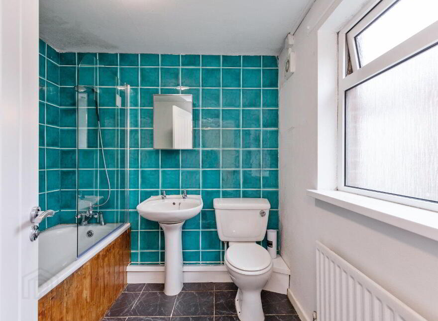 12 Batley Street, Belfast, BT5 5BW