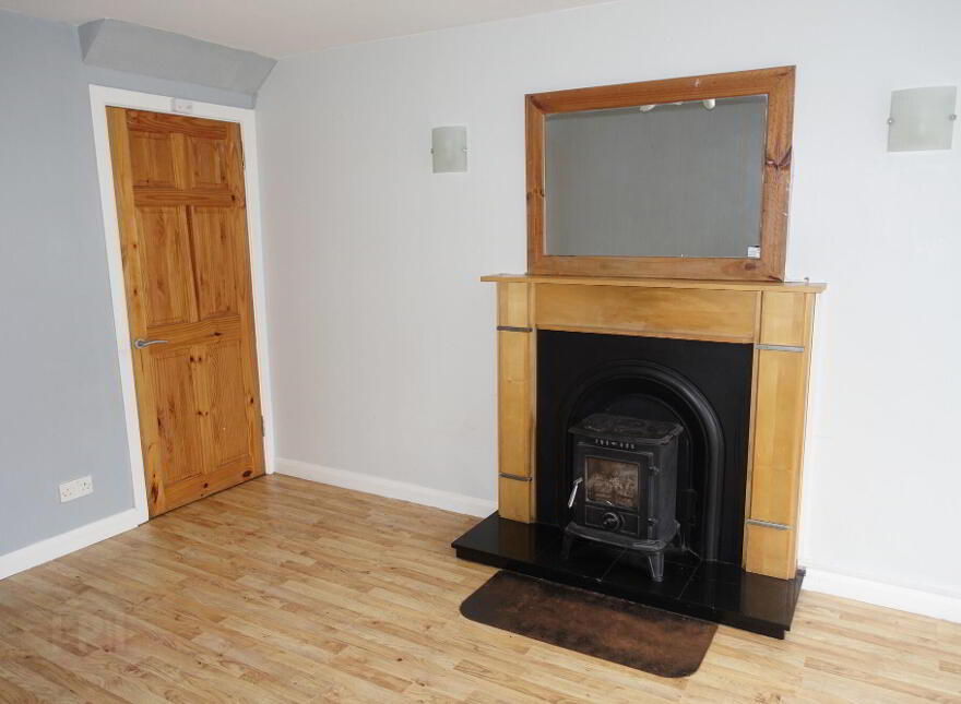 27 Main Street, Derrygonnelly, BT93 6HW