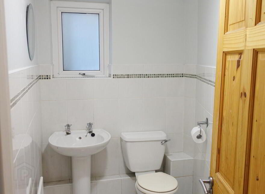 27 Main Street, Derrygonnelly, BT93 6HW