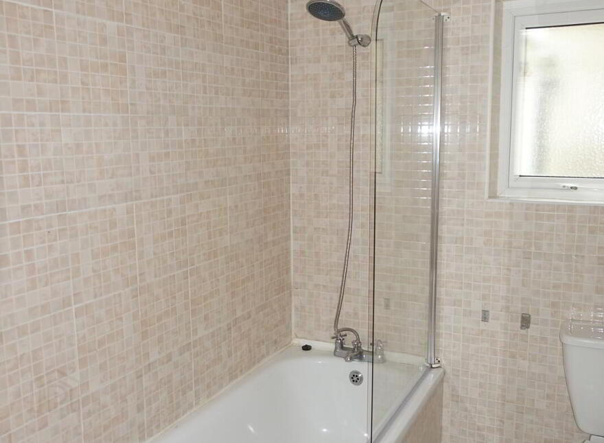 27 Main Street, Derrygonnelly, BT93 6HW