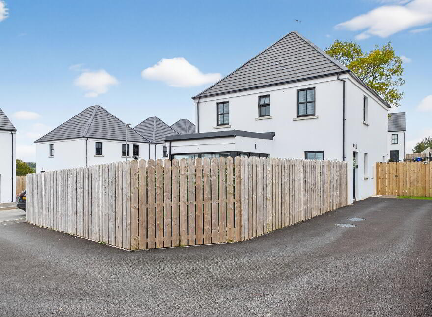 48 Cumber View, Claudy, BT47 4FG