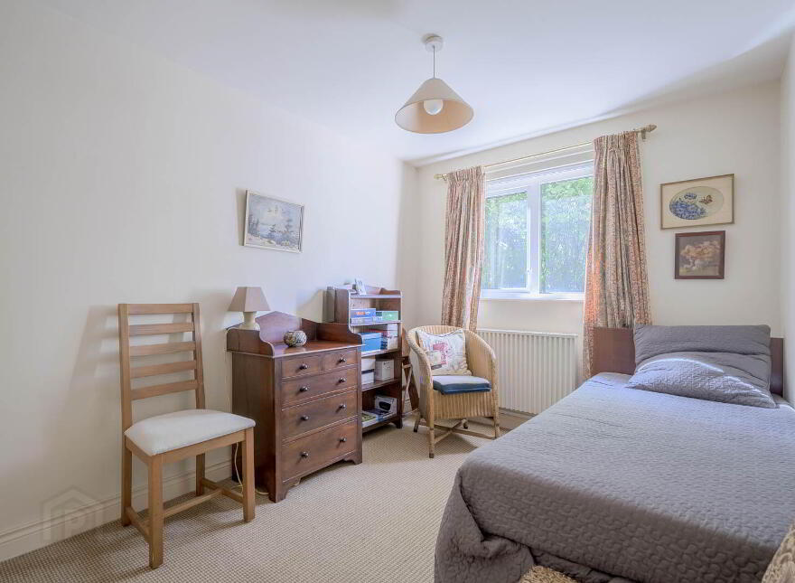 1 Woodlands Court, Belfast, BT4 3PH