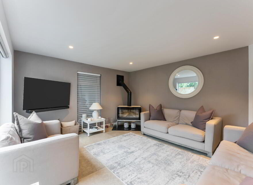 3 Brackens View, Newtownabbey, BT36 6US