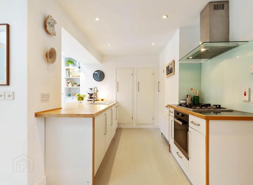 87 St. Fintan`s Park, Blackrock, Dublin, A94C628