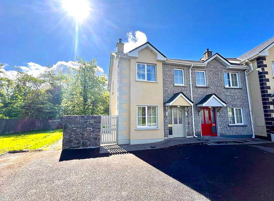 1 Gort Na Sí, Coolaney, Sligo photo