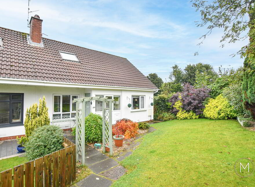 46 Oaklands, Antrim, BT41 1LS