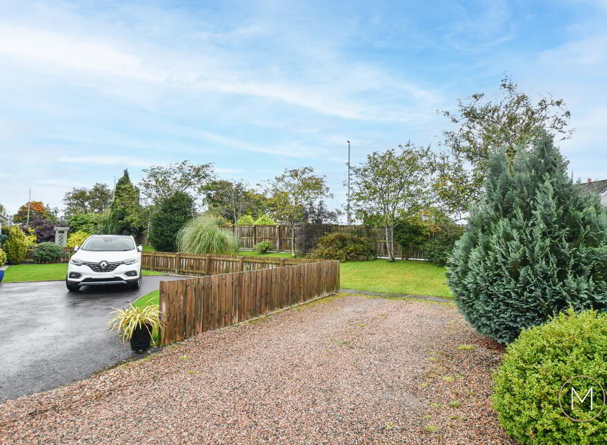 46 Oaklands, Antrim, BT41 1LS